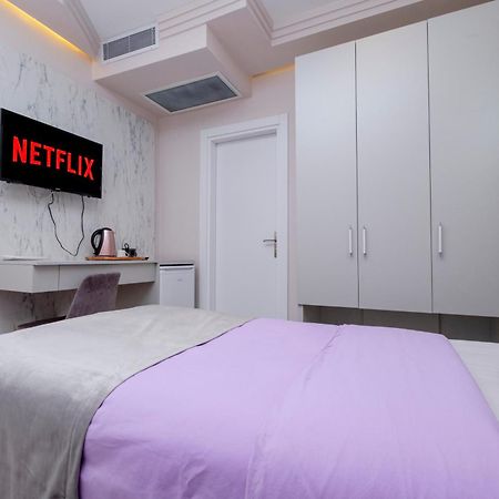 Lavender Airport Hotel Arnavutkoy Eksteriør billede