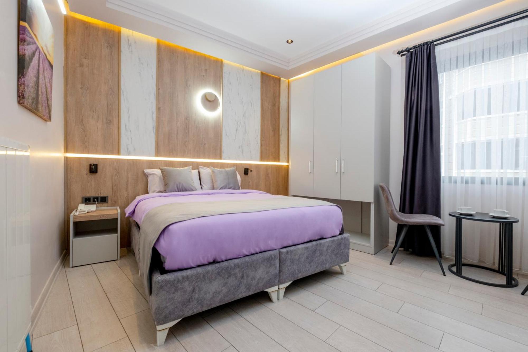 Lavender Airport Hotel Arnavutkoy Eksteriør billede