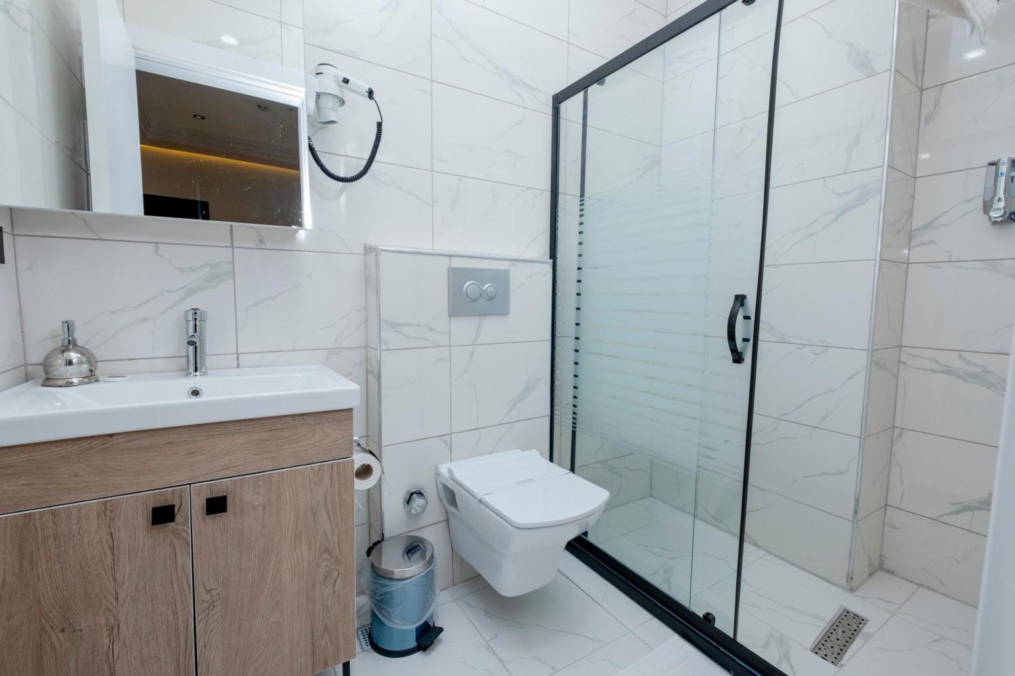 Lavender Airport Hotel Arnavutkoy Eksteriør billede